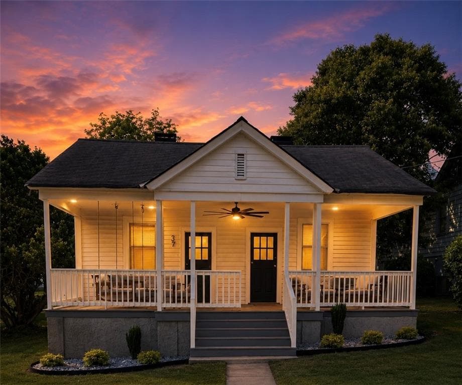 3 bedroom, 2 bathroom, 1,620 sq ft single family residence for sale at 37 Poplar Street, Covington, GA 30014
