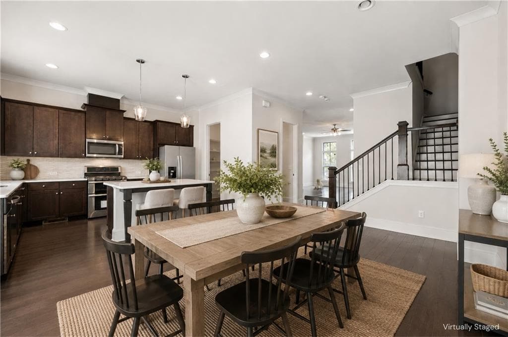 3 bedroom, 4 bathroom, 2,703 sq ft townhouse for sale at 600 Alexander Hills, Decatur, GA 30032 — photo 4