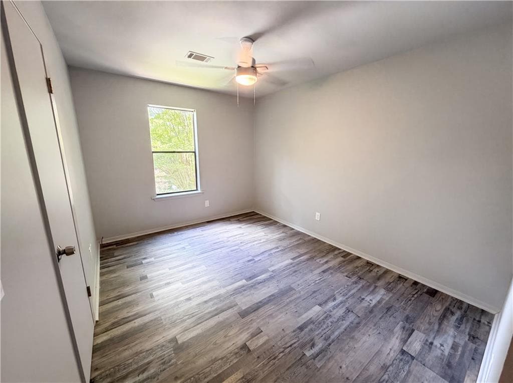 3 bedroom, 2 bathroom, 1,485 sq ft single family residence under contract at 691 Millay Court, Stone Mountain, GA 30088 — photo 8