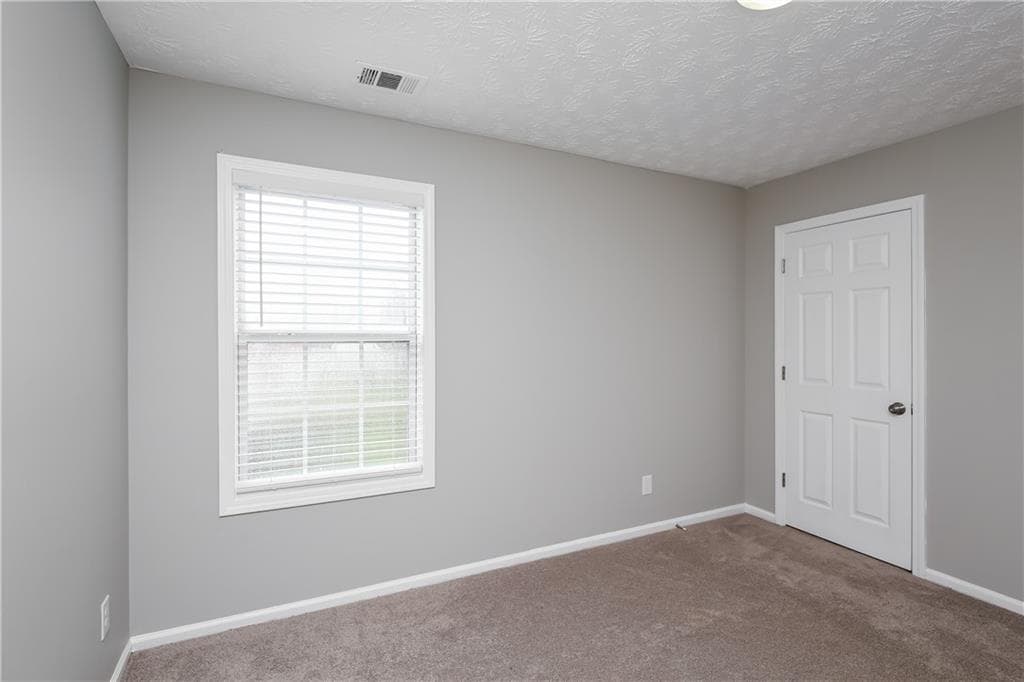 5 bedroom, 3 bathroom, 1,732 sq ft single family residence for rent at 2454 Canary Court, Gainesville, GA 30504 for $2,220 a month — photo 6