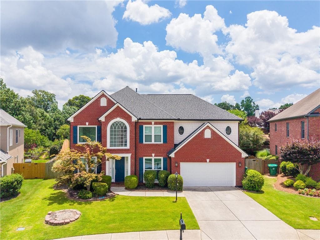 5 bedroom, 3 bathroom, 3,545 sq ft single family residence for sale at 5023 Duxford Drive, Smyrna, GA 30082 — photo 1 of 46