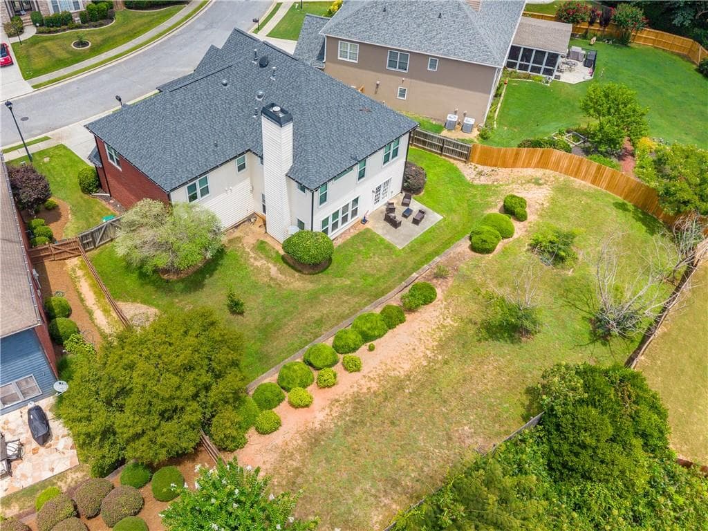 5 bedroom, 3 bathroom, 3,545 sq ft single family residence for sale at 5023 Duxford Drive, Smyrna, GA 30082 — photo 4