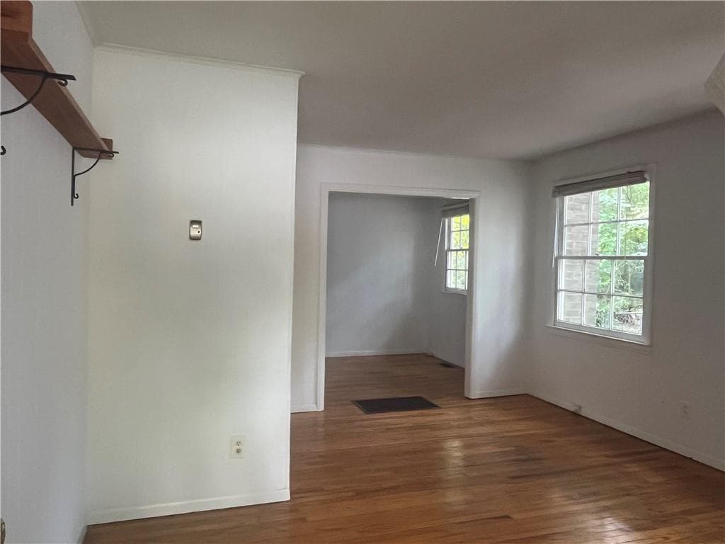2 bedroom, 1 bathroom, 720 sq ft single family residence for rent at 1612 Tallulah Street, Atlanta, GA 30318 for $1,650 a month — photo 5