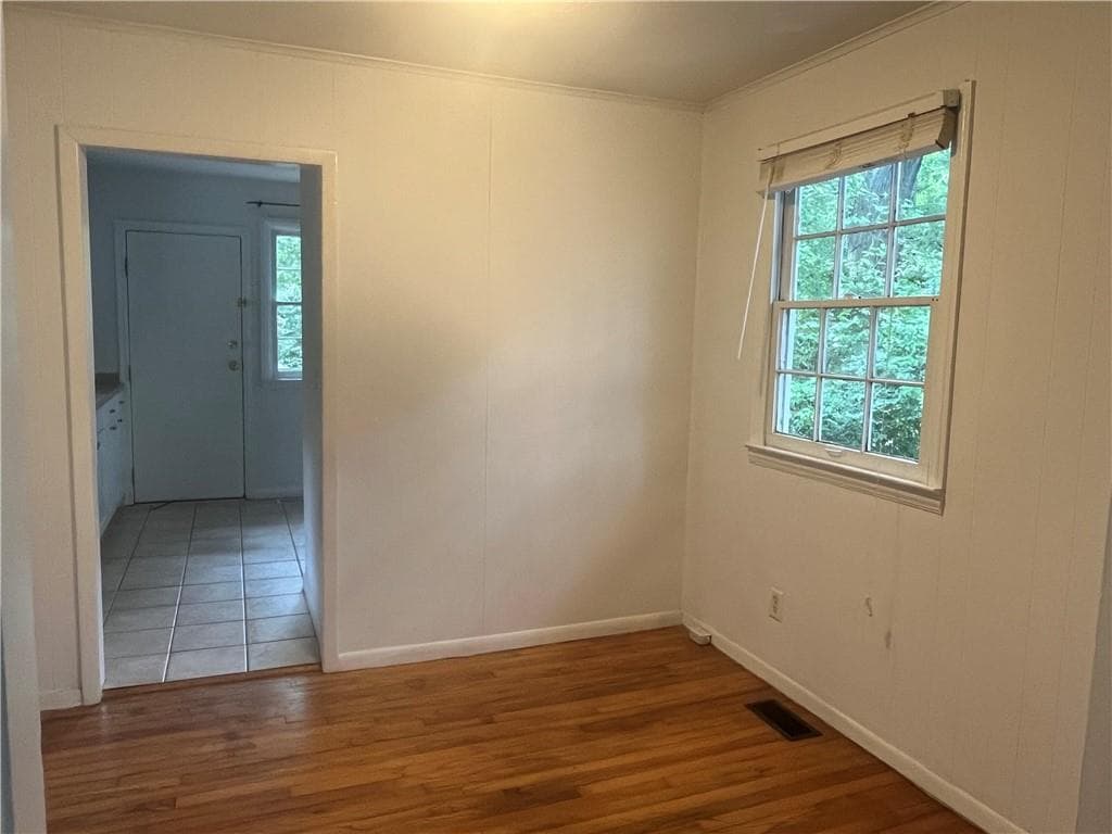 2 bedroom, 1 bathroom, 720 sq ft single family residence for rent at 1612 Tallulah Street, Atlanta, GA 30318 for $1,650 a month — photo 7
