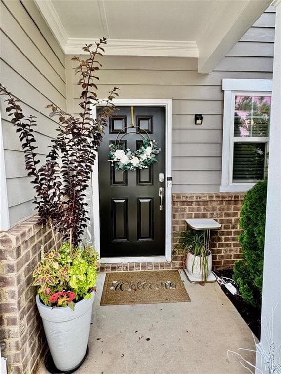 5 bedroom, 3 bathroom, 2,182 sq ft single family residence for sale at 79 Blue River Court, Pendergrass, GA 30567 — photo 3
