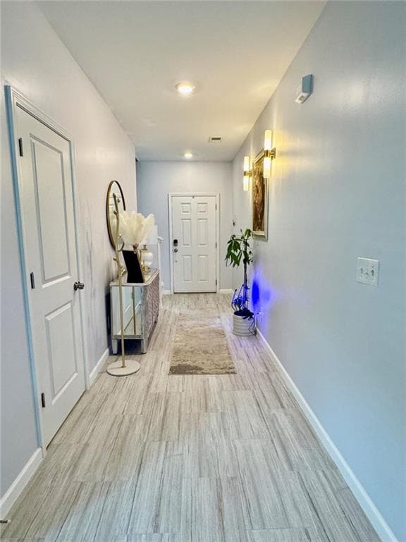 5 bedroom, 3 bathroom, 2,182 sq ft single family residence for sale at 79 Blue River Court, Pendergrass, GA 30567 — photo 4