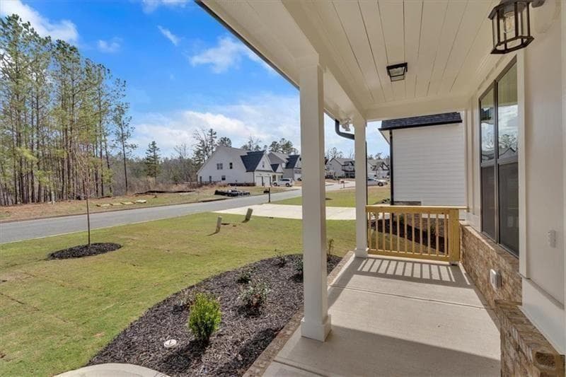 4 bedroom, 3 bathroom, 3,182 sq ft single family residence for sale at 648 Longwood Place, Dallas, GA 30132 — photo 5
