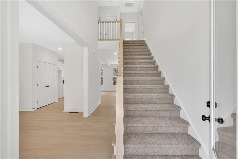 4 bedroom, 3 bathroom, 3,182 sq ft single family residence for sale at 648 Longwood Place, Dallas, GA 30132 — photo 6