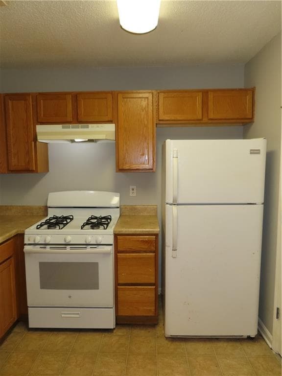 3 bedroom, 3 bathroom other for rent at 5581 Windwood Road, Atlanta, GA 30349 for $1,200 a month — photo 6