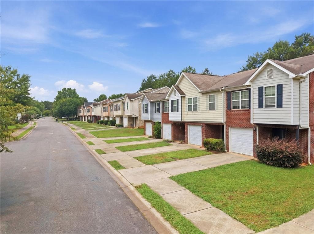 3 bedroom, 3 bathroom, 1,590 sq ft townhouse under contract at 605 Magnolia Gardens Walk, Mcdonough, GA 30253 — photo 10