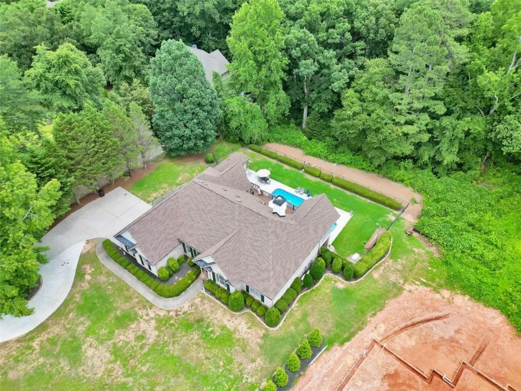 6 bedroom, 5 bathroom, 6,557 sq ft single family residence for sale at 46 Riverview Drive, Dawsonville, GA 30534 — photo 6
