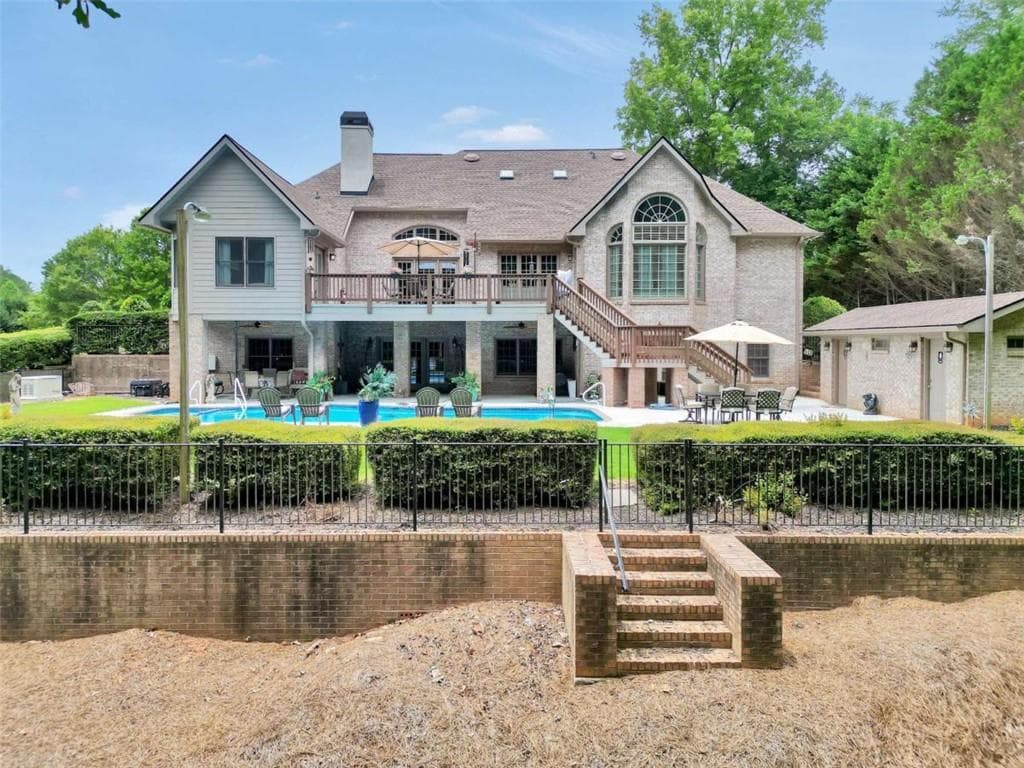6 bedroom, 5 bathroom, 6,557 sq ft single family residence for sale at 46 Riverview Drive, Dawsonville, GA 30534 — photo 3