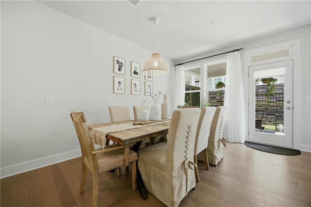4 bedroom, 4 bathroom, 2,759 sq ft townhouse for sale at 1244 Wintergreen Way, Cumming, GA 30041 — photo 10