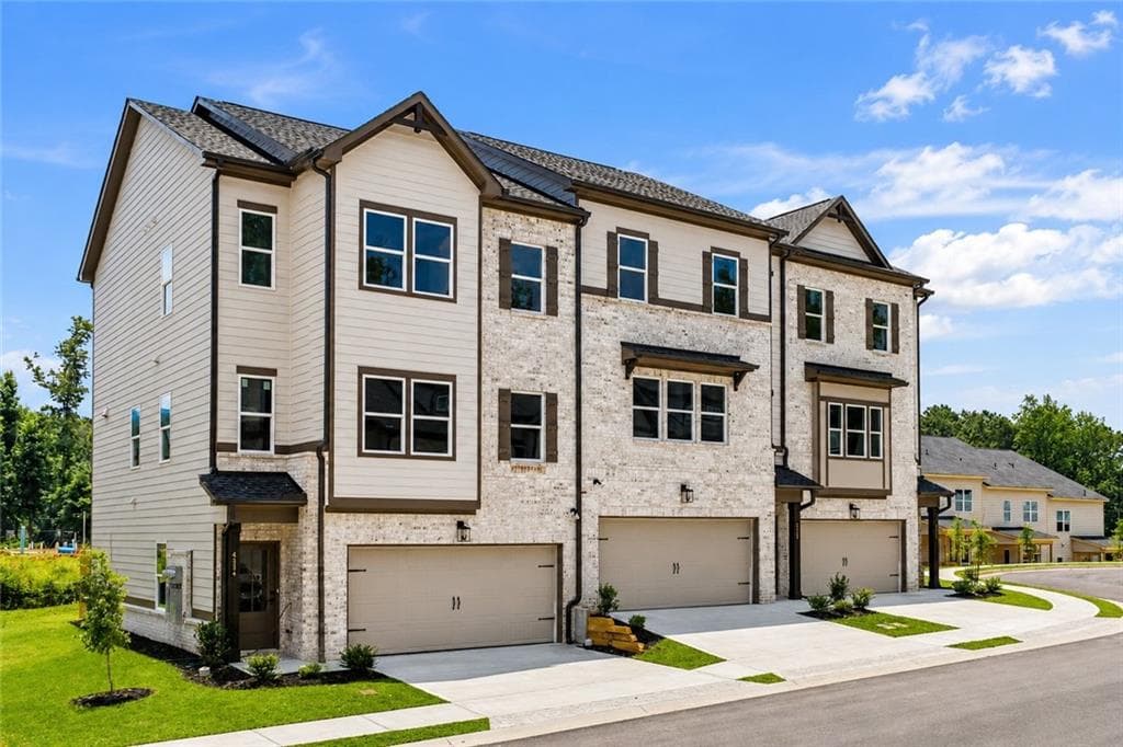 5 bedroom, 4 bathroom, 2,643 sq ft townhouse sold at 4234 Fern River Trail 16, Norcross, GA 30093