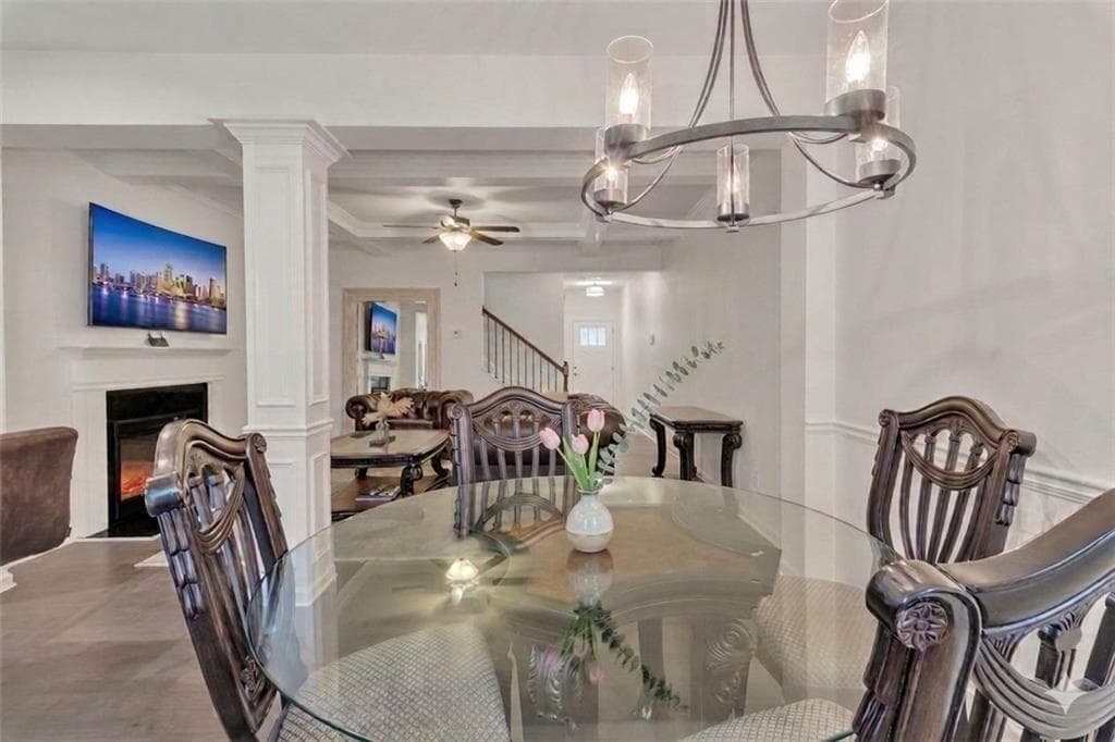 3 bedroom, 3 bathroom, 1,880 sq ft townhouse for sale at 1563 BUTTERNUT Cove, Stone Mountain, GA 30083 — photo 7