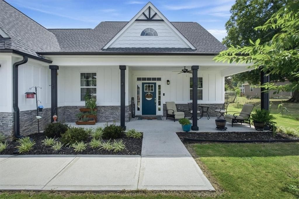 4 bedroom, 3 bathroom, 2,128 sq ft single family residence for sale at 5214 Hazel Street, Covington, GA 30014 — photo 3