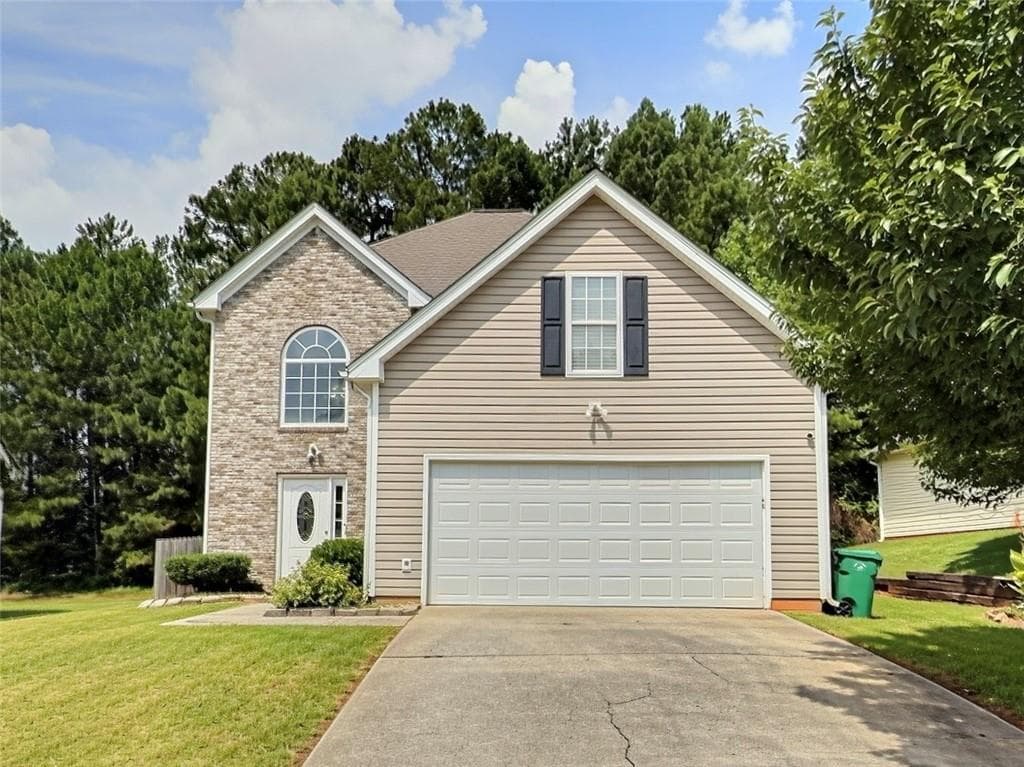3 bedroom, 3 bathroom, 1,899 sq ft single family residence sold at 3050 Highland Park Lane, Lithonia, GA 30038