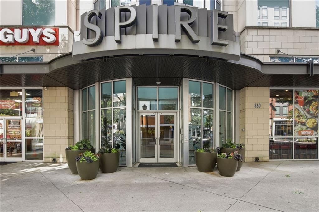 2 bedroom, 2 bathroom, 1,211 sq ft condominium for sale at 860 Peachtree Street 2314, Atlanta, GA 30308 — photo 3