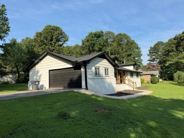 3 bedroom, 2 bathroom, 1,700 sq ft single family residence for sale at 201 Lockring Drive, Lilburn, GA 30047 — photo 1 of 20