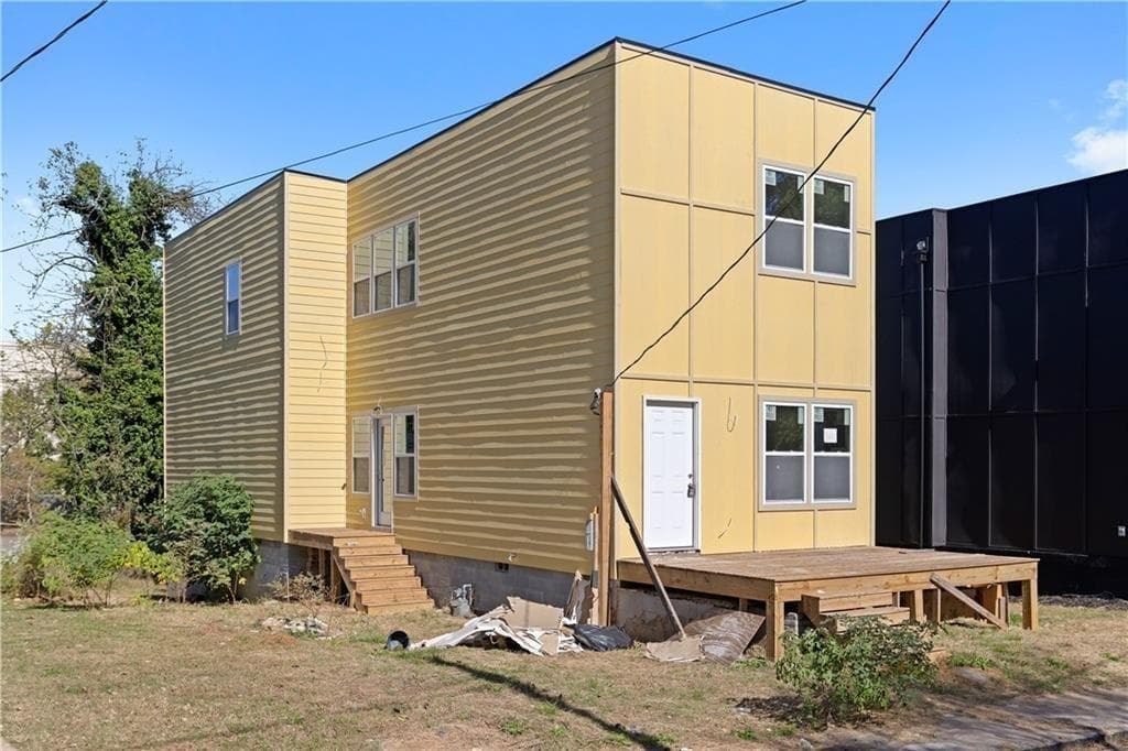 4 bedroom, 5 bathroom, 2,092 sq ft single family residence under contract at 827 Drummond Street, Atlanta, GA 30314 — photo 3