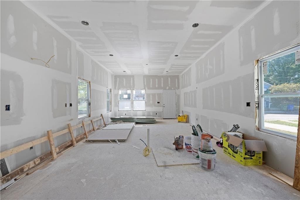 4 bedroom, 5 bathroom, 2,092 sq ft single family residence under contract at 827 Drummond Street, Atlanta, GA 30314 — photo 6