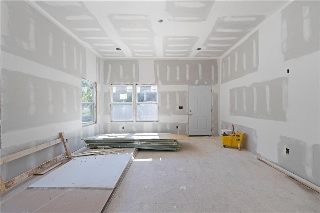 4 bedroom, 5 bathroom, 2,092 sq ft single family residence under contract at 827 Drummond Street, Atlanta, GA 30314 — photo 7