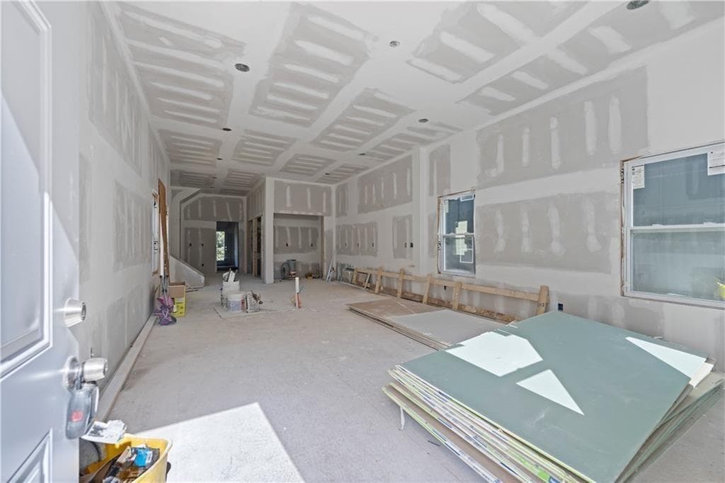 4 bedroom, 5 bathroom, 2,092 sq ft single family residence under contract at 827 Drummond Street, Atlanta, GA 30314 — photo 9