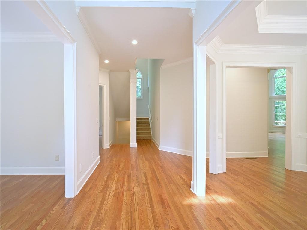 6 bedroom, 5 bathroom, 5,130 sq ft single family residence for sale at 430 Arborshade Trace, Duluth, GA 30097 — photo 6