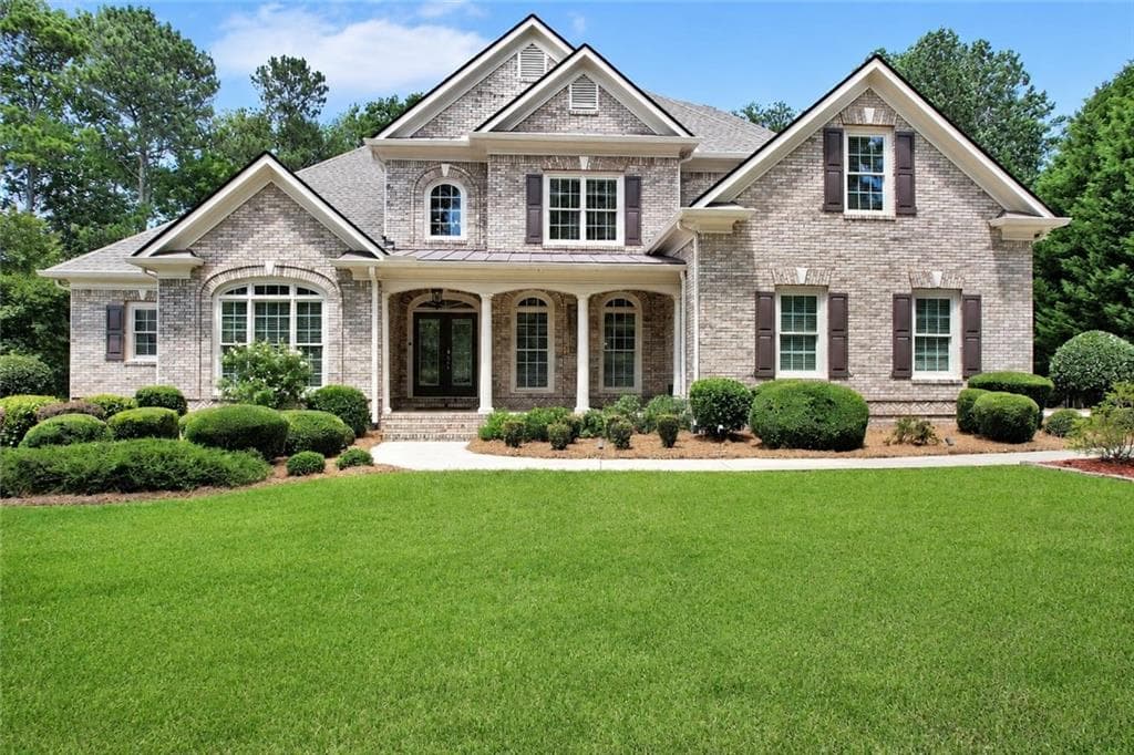 5 bedroom, 4 bathroom, 4,246 sq ft single family residence for sale at 1020 Cranbrook Glen Lane, Snellville, GA 30078
