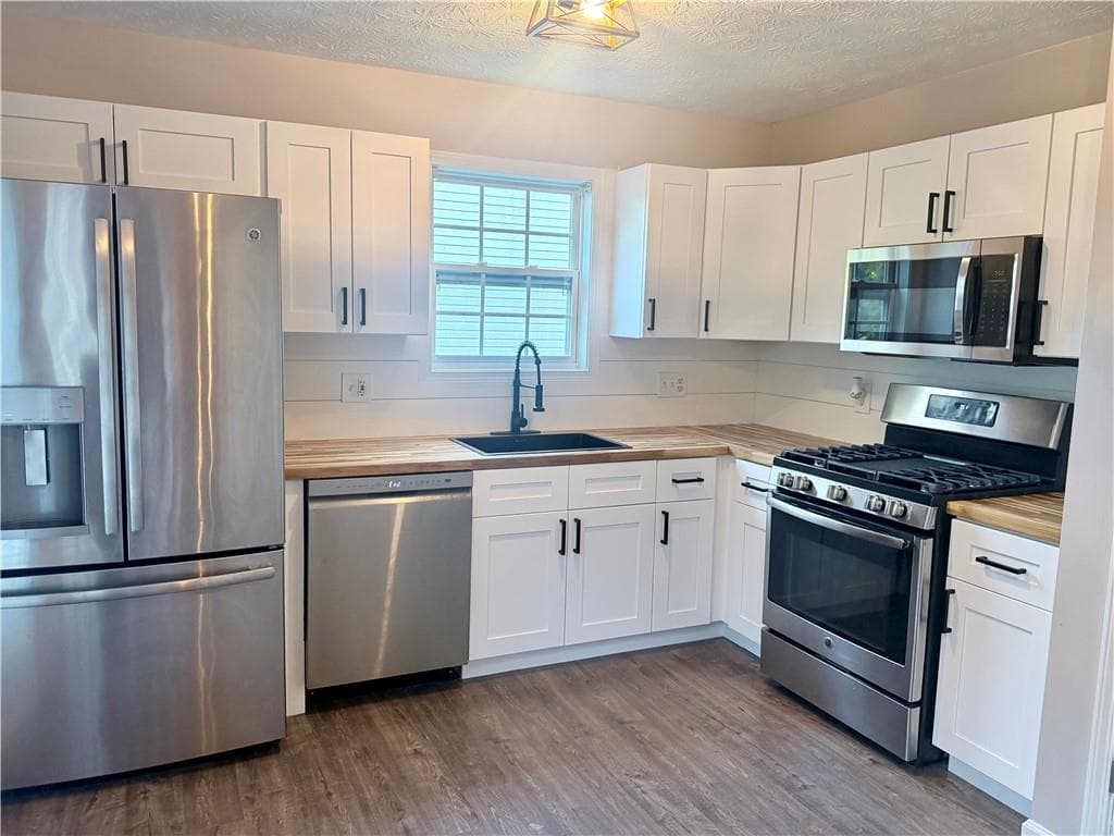 4 bedroom, 3 bathroom, 1,811 sq ft single family residence for sale at 118 Remington Place Boulevard, Dallas, GA 30157 — photo 10