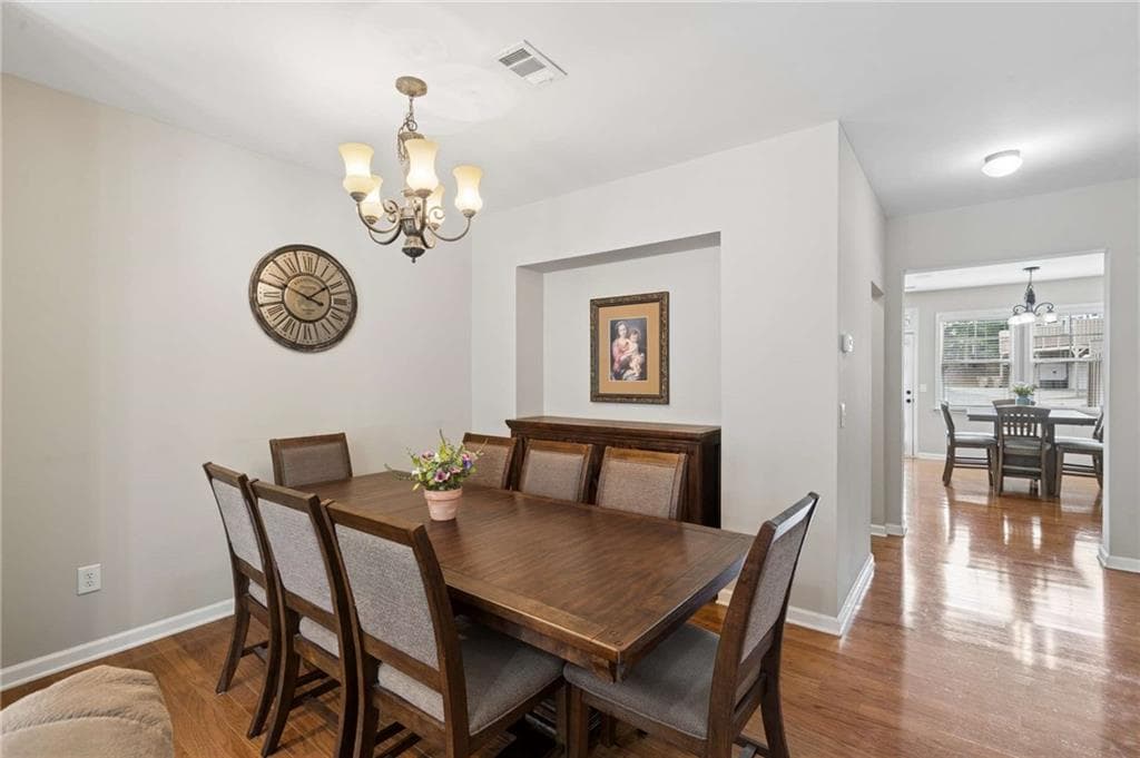 3 bedroom, 4 bathroom, 2,260 sq ft townhouse for sale at 503 Grove Field Court, Suwanee, GA 30024 — photo 3