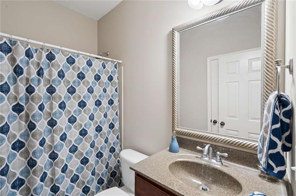 3 bedroom, 4 bathroom, 2,260 sq ft townhouse for sale at 503 Grove Field Court, Suwanee, GA 30024 — photo 9