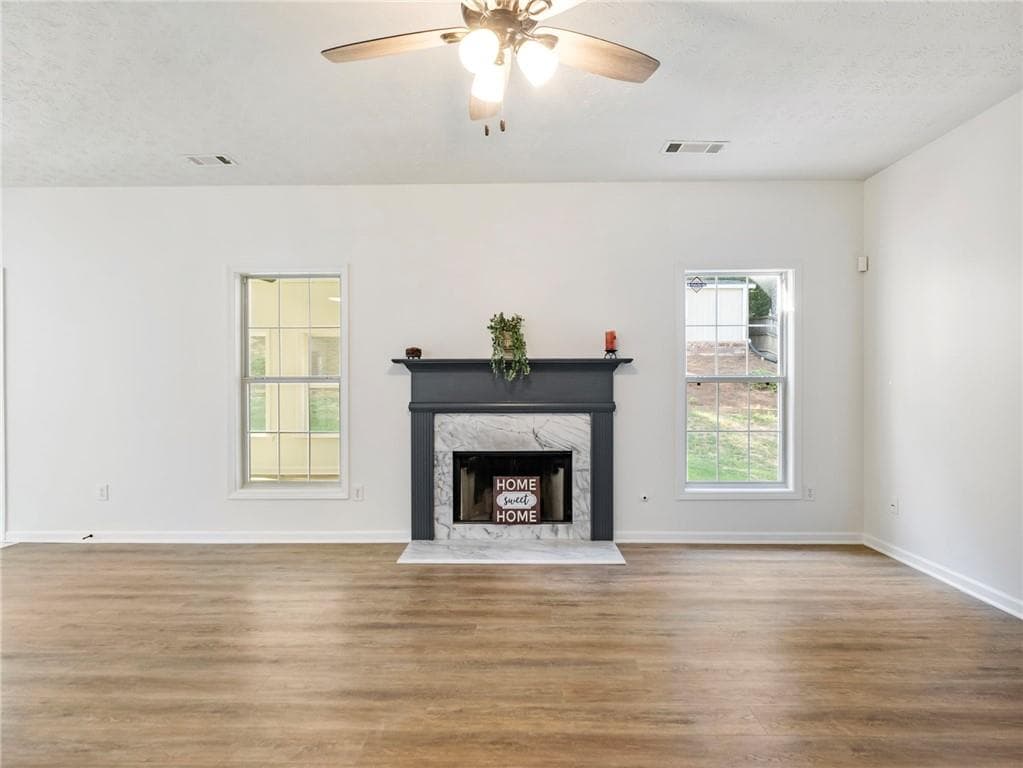 4 bedroom, 3 bathroom, 2,487 sq ft single family residence for sale at 2535 Fairmont Park Court, Dacula, GA 30019 — photo 9
