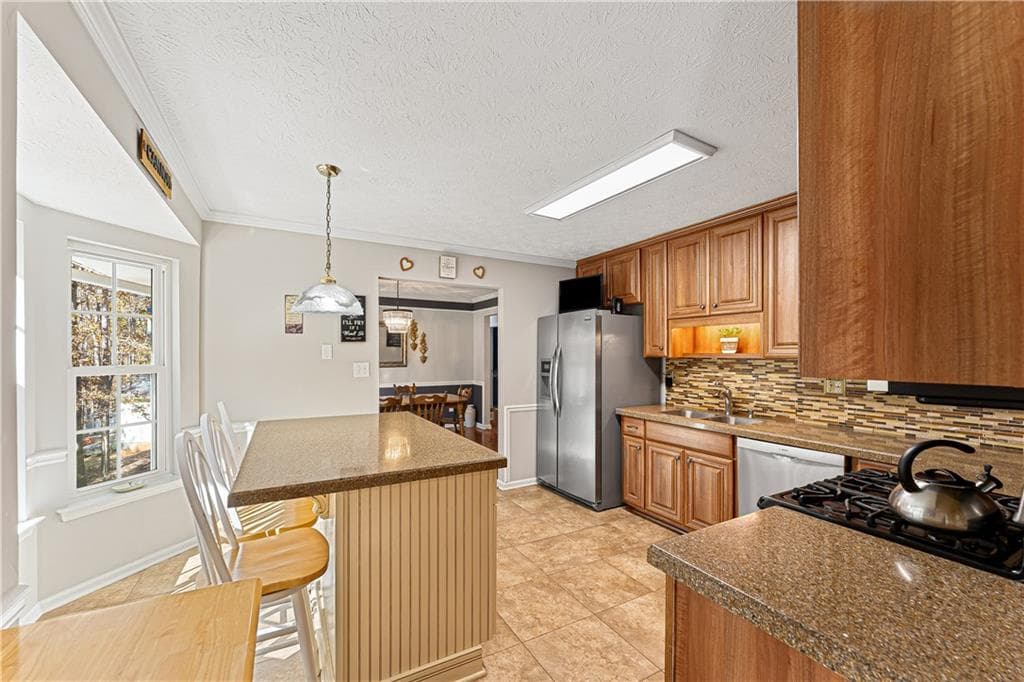 3 bedroom, 3 bathroom, 2,194 sq ft single family residence for sale at 190 Timber Ridge Drive, Mcdonough, GA 30252 — photo 10