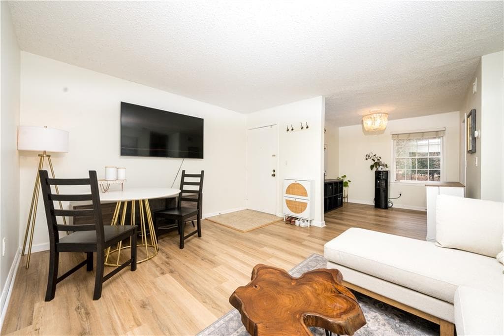1 bedroom, 1 bathroom, 812 sq ft condominium for rent at 127 Lablanc Way, Atlanta, GA 30327 for $1,800 a month — photo 4
