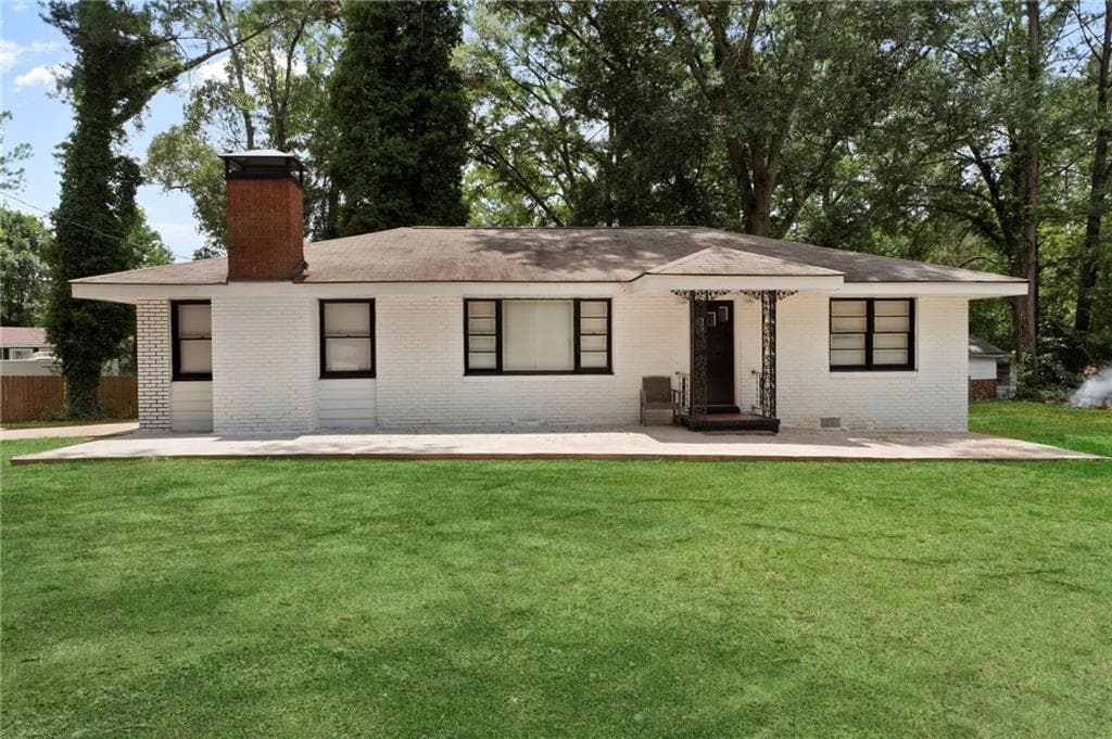 3 bedroom, 2 bathroom, 1,364 sq ft single family residence for sale at 1132 Bethsaida Road, Riverdale, GA 30296 — photo 2