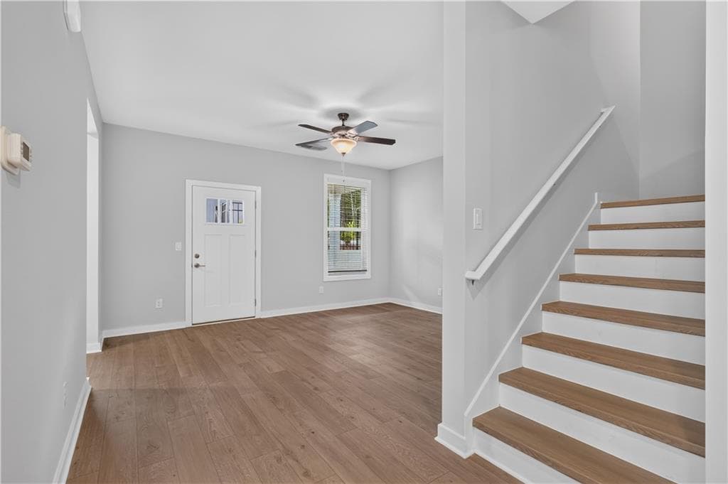 3 bedroom, 3 bathroom, 1,440 sq ft single family residence for sale at 320 Dempsey Drive, Fayetteville, GA 30214 — photo 9