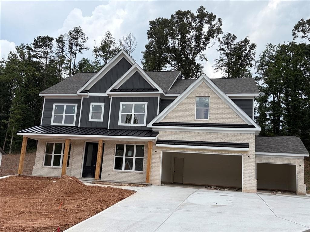5 bedroom, 3 bathroom, 3,146 sq ft single family residence for sale at 8250 CROOKED CREEK Drive, Cumming, GA 30028 — photo 2