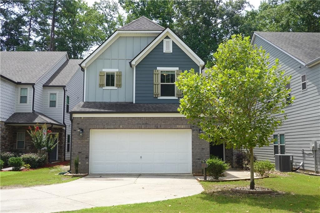 5 bedroom, 3 bathroom, 2,814 sq ft single family residence for rent at 2719 Morgan Spring Trail, Buford, GA 30519 for $2,650 a month — photo 1 of 38
