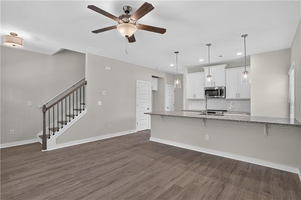 3 bedroom, 3 bathroom, 1,324 sq ft townhouse for sale at 205 Maddux Street LOT 23, Fayetteville, GA 30214 — photo 4