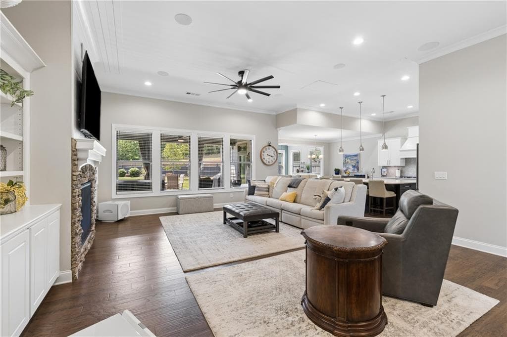 4 bedroom, 3 bathroom, 3,307 sq ft single family residence under contract at 5132 Castlehaven Bend, Powder Springs, GA 30127 — photo 5