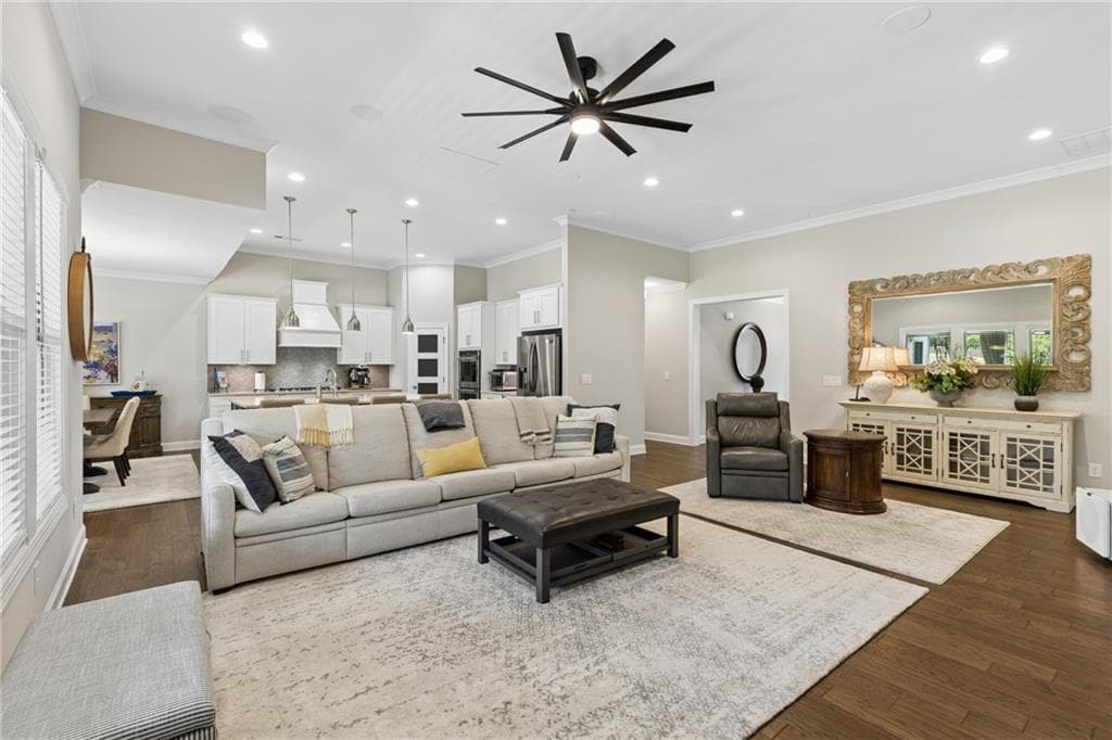 4 bedroom, 3 bathroom, 3,307 sq ft single family residence under contract at 5132 Castlehaven Bend, Powder Springs, GA 30127 — photo 6