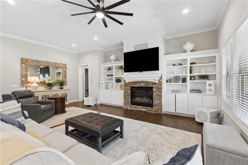 4 bedroom, 3 bathroom, 3,307 sq ft single family residence under contract at 5132 Castlehaven Bend, Powder Springs, GA 30127 — photo 8