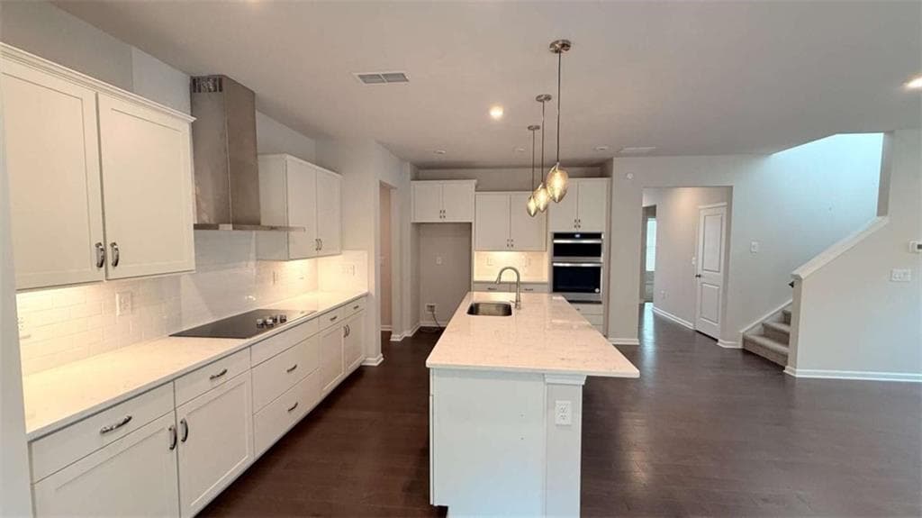 5 bedroom, 4 bathroom, 3,683 sq ft single family residence under contract at 230 Mackenzie Court, Covington, GA 30016 — photo 5