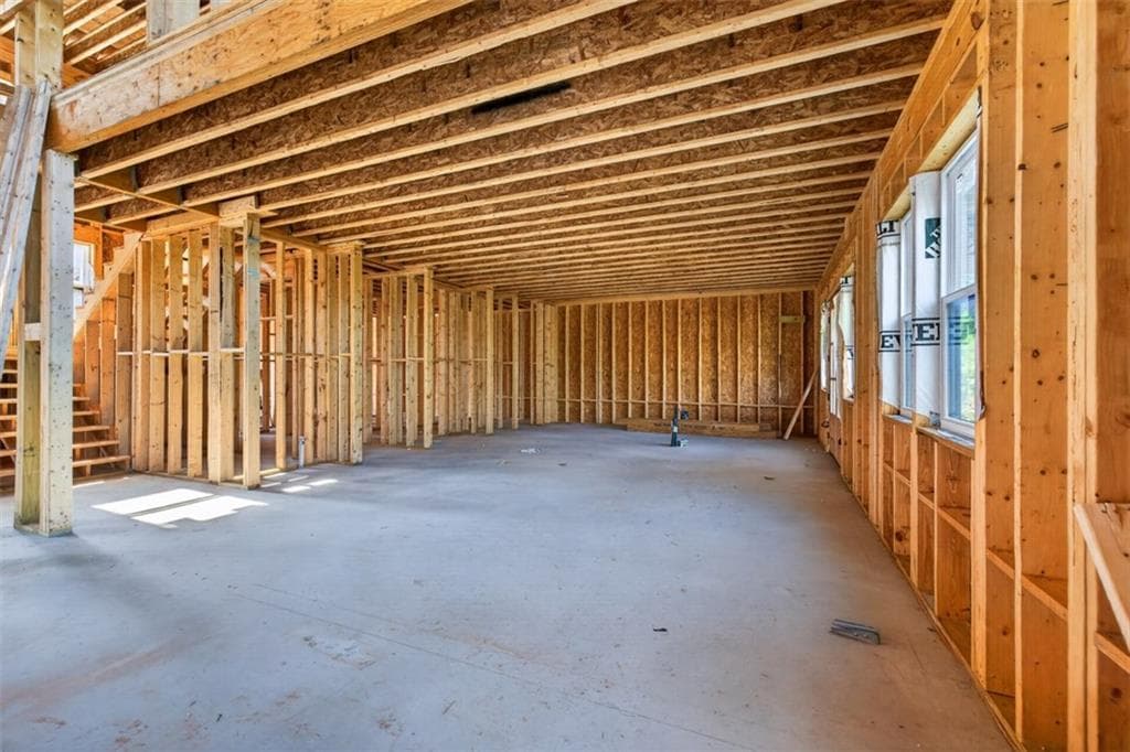 5 bedroom, 7 bathroom, 7,305 sq ft single family residence for sale at 20 Quiet Cove Way, Monticello, GA 31064 — photo 4