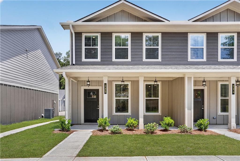 3 bedroom, 3 bathroom, 1,324 sq ft townhouse for sale at 235 Maddux Street LOT 20, Fayetteville, GA 30214 — photo 2