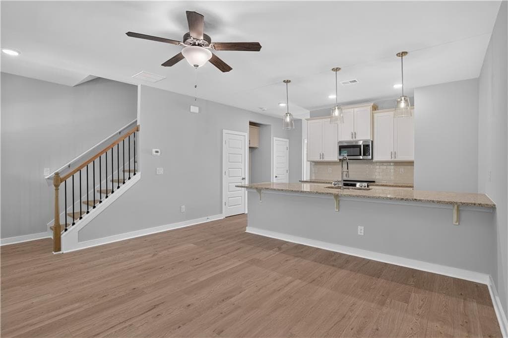 3 bedroom, 3 bathroom, 1,324 sq ft townhouse for sale at 235 Maddux Street LOT 20, Fayetteville, GA 30214 — photo 5