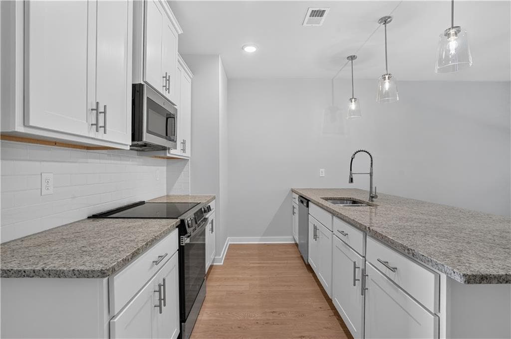 3 bedroom, 3 bathroom, 1,324 sq ft townhouse for sale at 235 Maddux Street LOT 20, Fayetteville, GA 30214 — photo 6