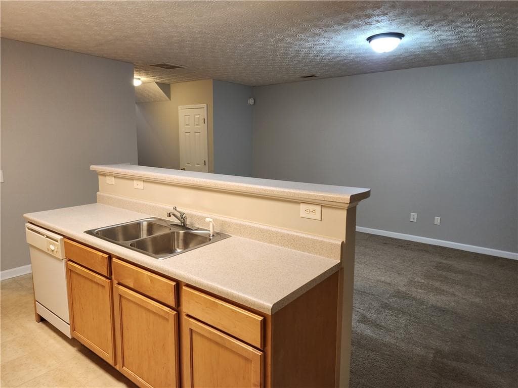 3 bedroom, 3 bathroom, 1,569 sq ft townhouse for rent at 6129 Brookechase Lane, Norcross, GA 30093 for $1,795 a month — photo 6