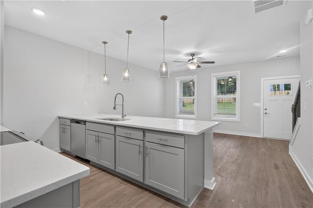 3 bedroom, 3 bathroom, 1,324 sq ft townhouse for sale at 220 Maddux Street LOT 13, Fayetteville, GA 30214 — photo 7